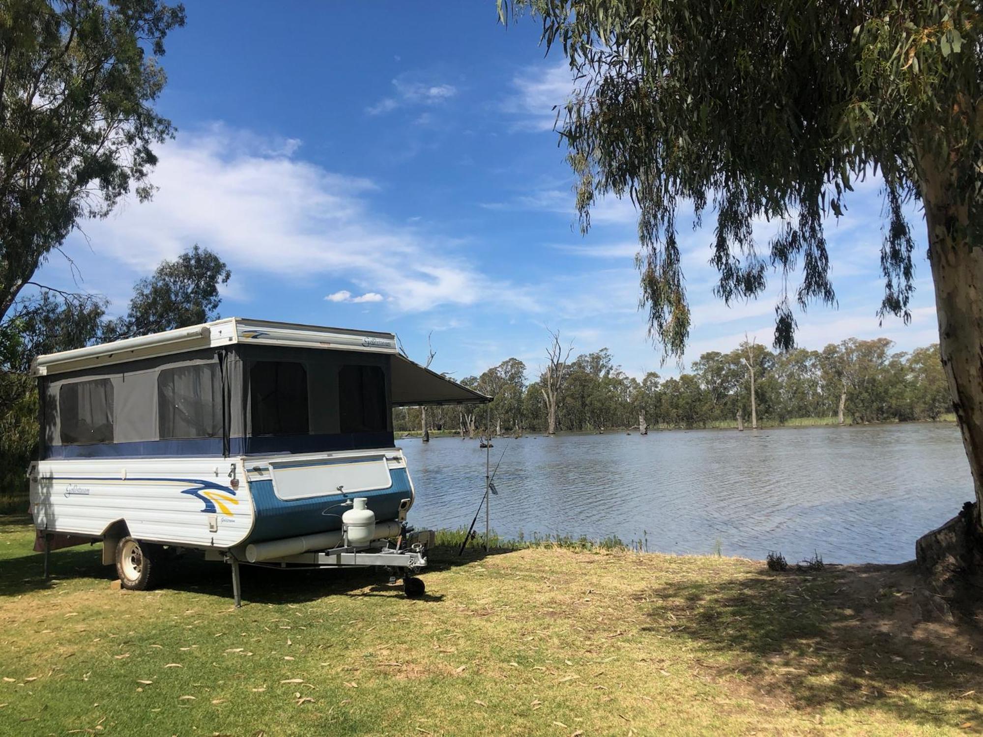 Cohuna Waterfront Holiday Park Exterior photo