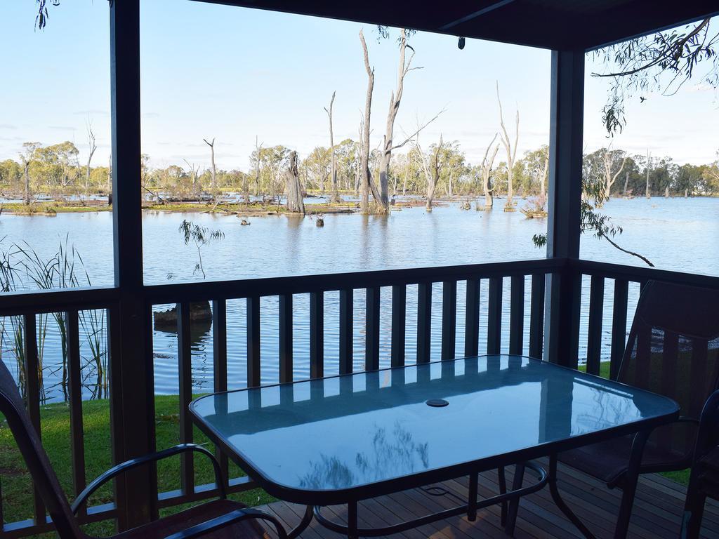 Cohuna Waterfront Holiday Park Exterior photo
