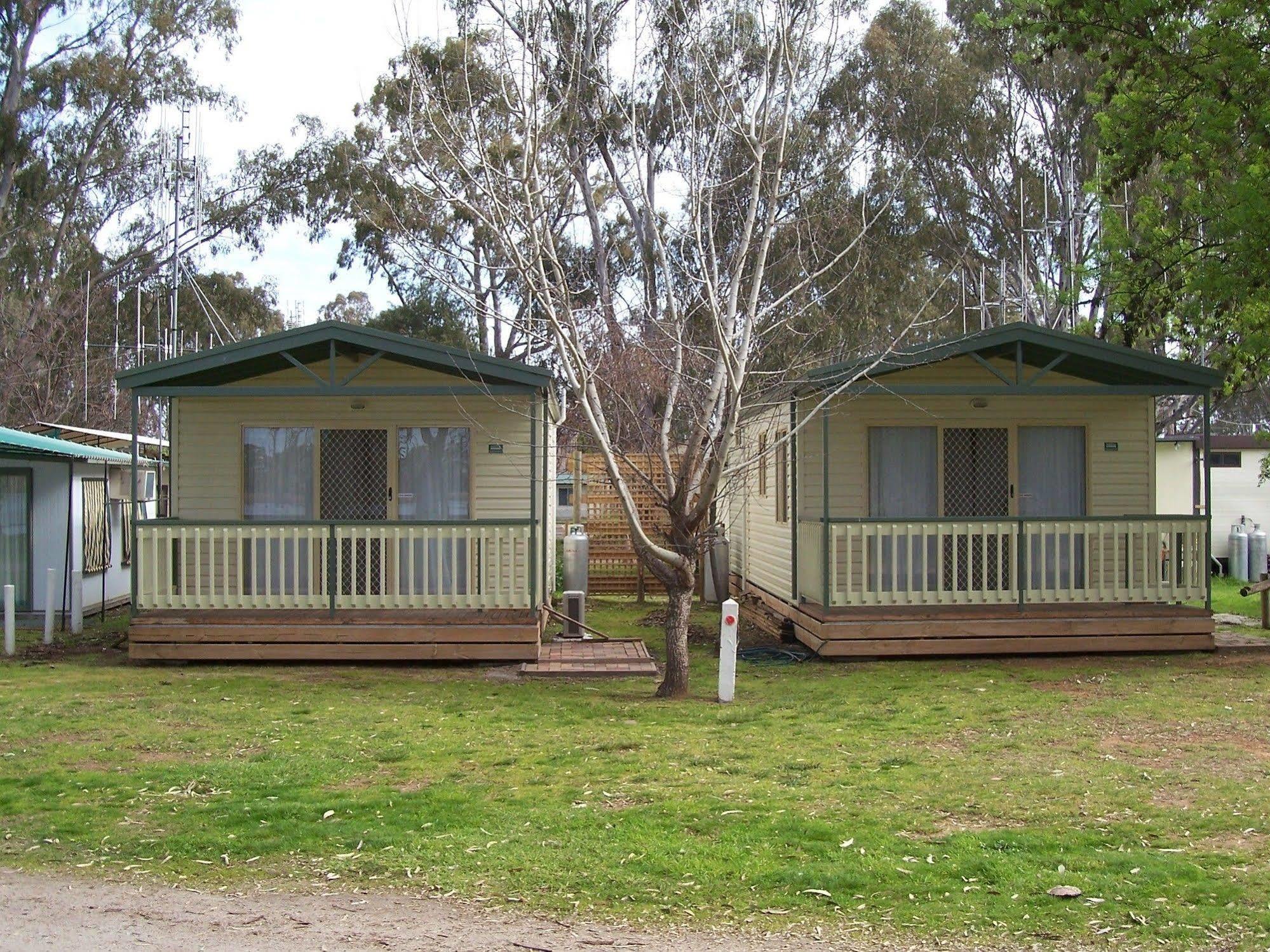 Cohuna Waterfront Holiday Park Exterior photo