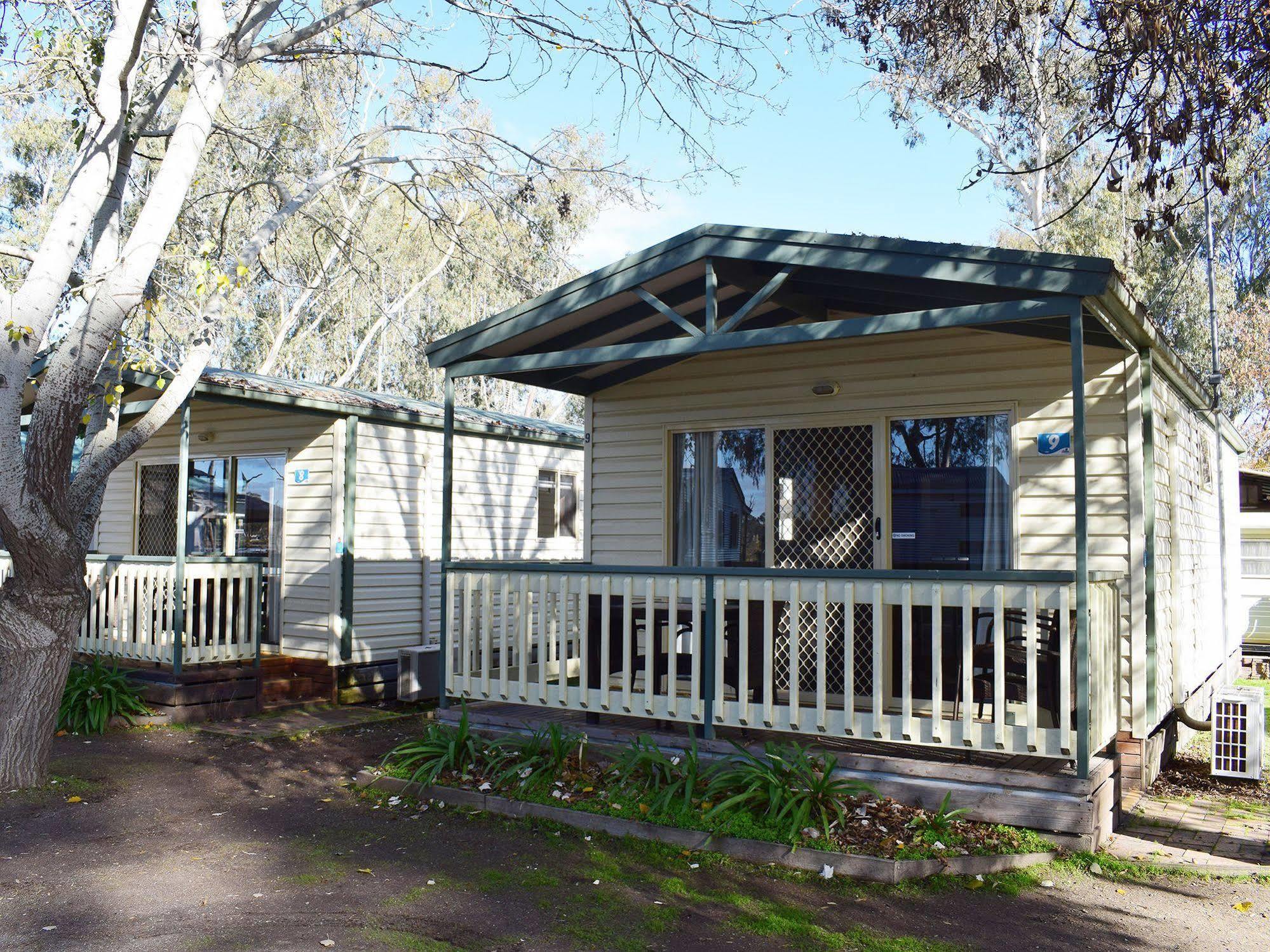 Cohuna Waterfront Holiday Park Exterior photo